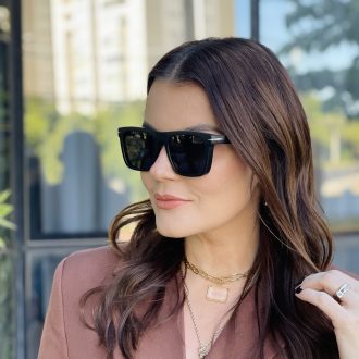 safine com br oculos de sol feminino quadrado preto fosco hanna