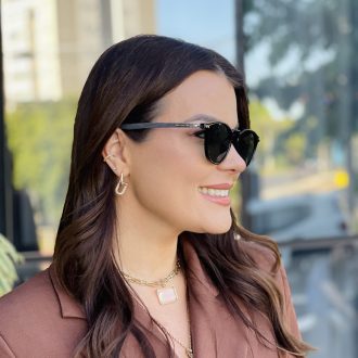 safine com br oculos de sol feminino redondo preto e verde monalisa 2