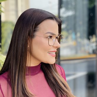 safine com br oculos de grau feminino aviador preto e dourado larissa 2