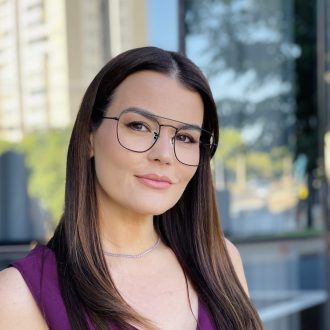 safine com br oculos de grau feminino aviador preto larissa 3