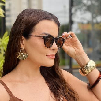 safine com br oculos de sol feminino redondo preto e marrom diana 2
