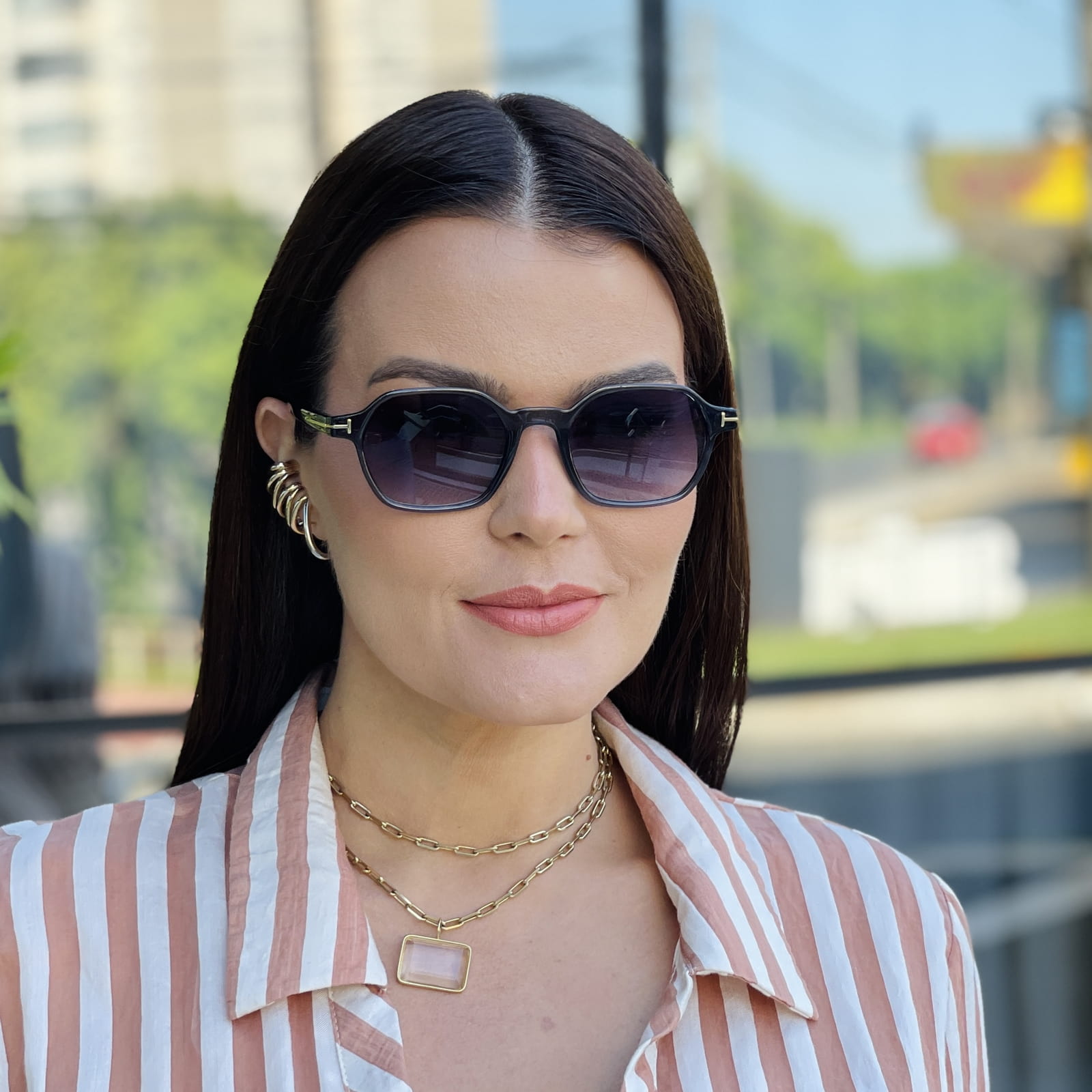 safine com br oculos de sol feminino quadrado cinza chiara 1 safine com br oculos de sol feminino quadrado cinza chiara 1
