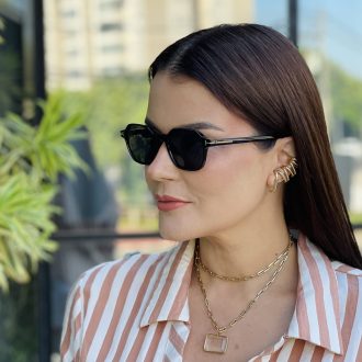 safine com br oculos de sol feminino quadrado preto chiara
