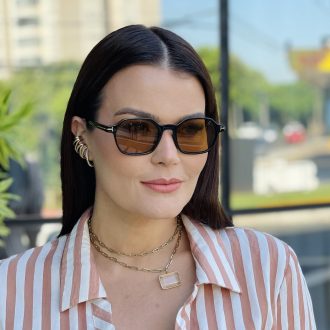 safine com br oculos de sol feminino quadrado preto e amarelo chiara 1